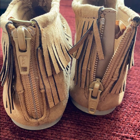 BRAND NEW Tan zip up moccasins - Picture 4 of 4